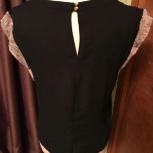 Forever 21 Top - Picture 5 of 7